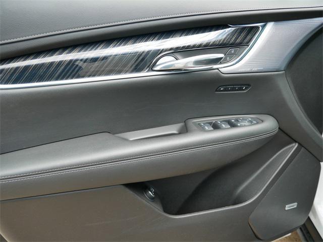 used 2023 Cadillac XT6 car, priced at $36,997