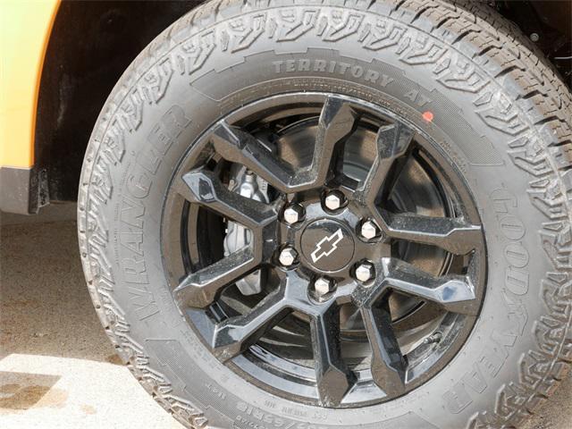 new 2025 Chevrolet Colorado car, priced at $50,190