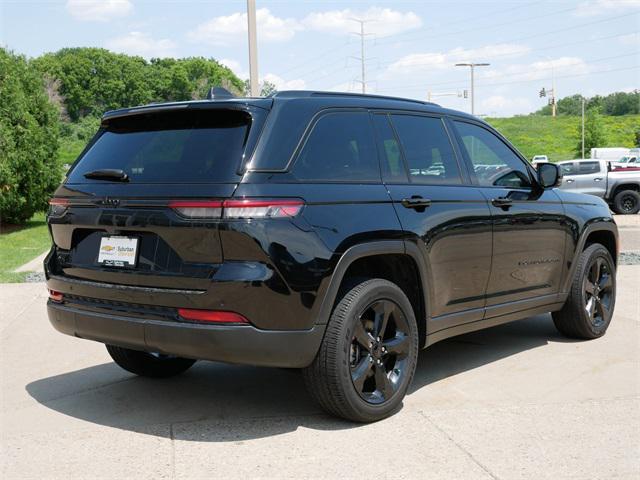 used 2023 Jeep Grand Cherokee car, priced at $32,997