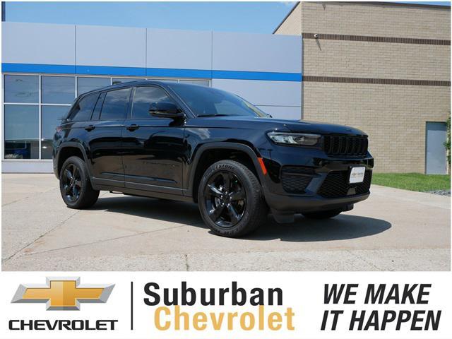 used 2023 Jeep Grand Cherokee car, priced at $34,997