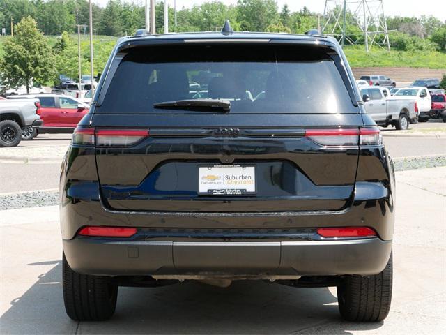 used 2023 Jeep Grand Cherokee car, priced at $32,997