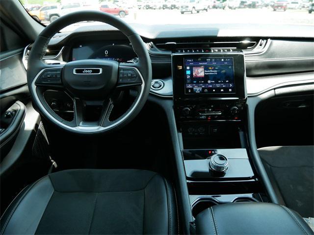used 2023 Jeep Grand Cherokee car, priced at $32,997