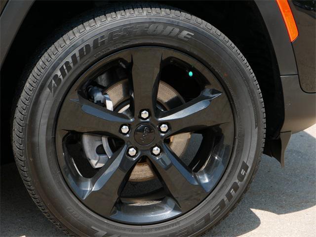used 2023 Jeep Grand Cherokee car, priced at $32,997