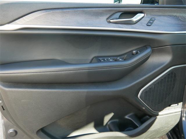 used 2024 Jeep Grand Cherokee 4xe car, priced at $27,497