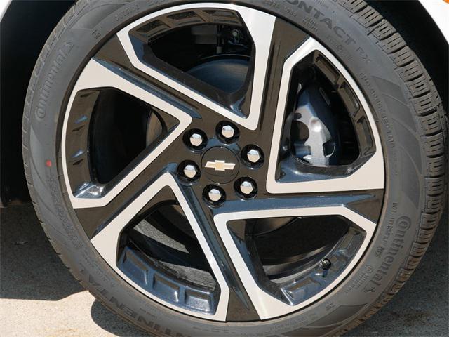 new 2025 Chevrolet Equinox EV car, priced at $40,690
