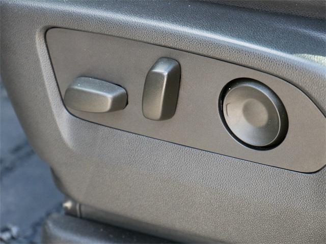 used 2022 GMC Yukon car, priced at $54,997