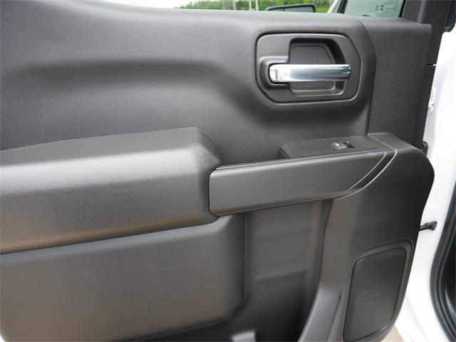 new 2025 Chevrolet Silverado 1500 car, priced at $43,630