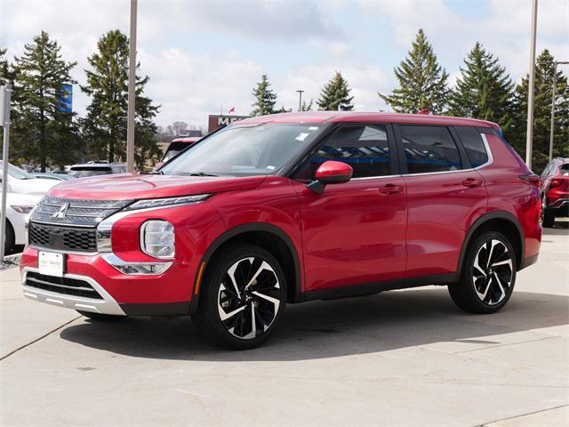 used 2024 Mitsubishi Outlander car, priced at $24,497