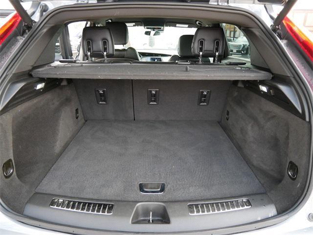 used 2023 Cadillac XT4 car, priced at $26,697