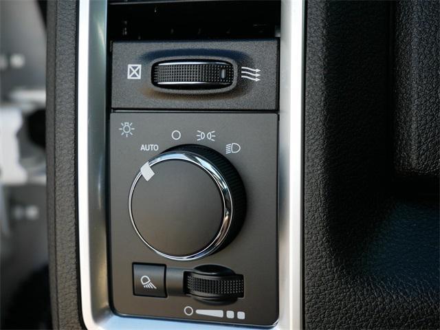used 2022 Ram 1500 Classic car, priced at $27,997