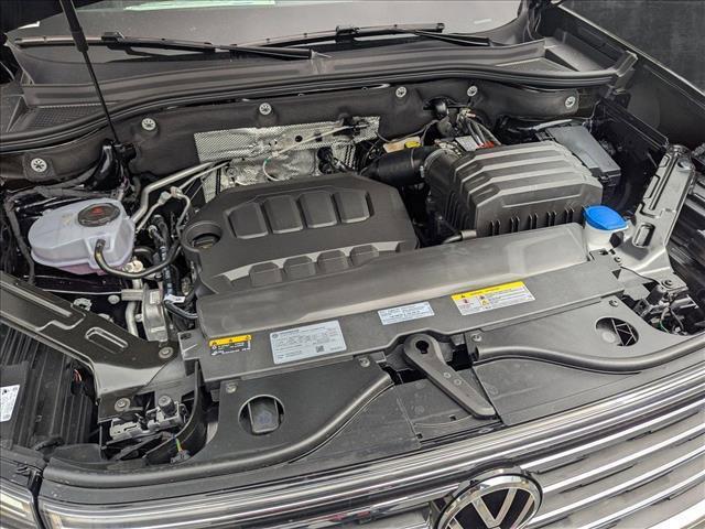 new 2025 Volkswagen Atlas car, priced at $42,051