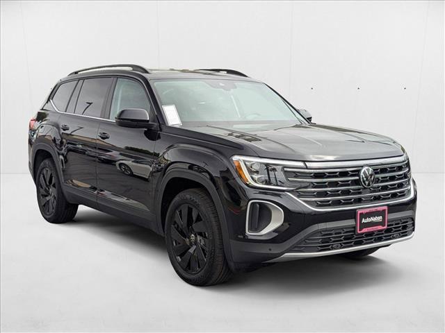 new 2025 Volkswagen Atlas car, priced at $41,051