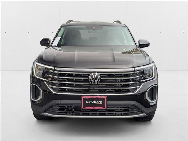 new 2025 Volkswagen Atlas car, priced at $41,051