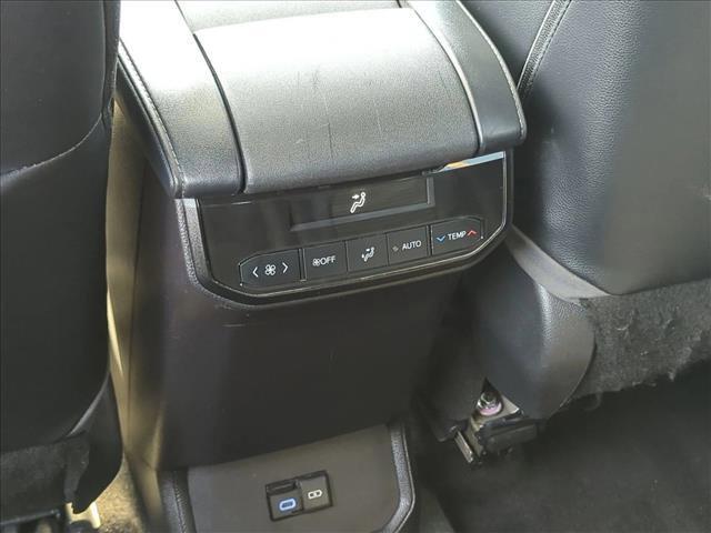 used 2022 Toyota Highlander car, priced at $32,980