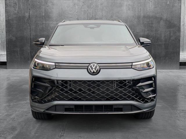 new 2025 Volkswagen Tiguan car, priced at $36,807