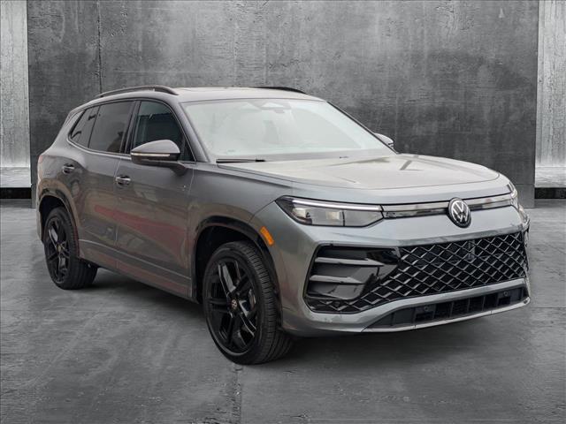 new 2025 Volkswagen Tiguan car, priced at $36,807