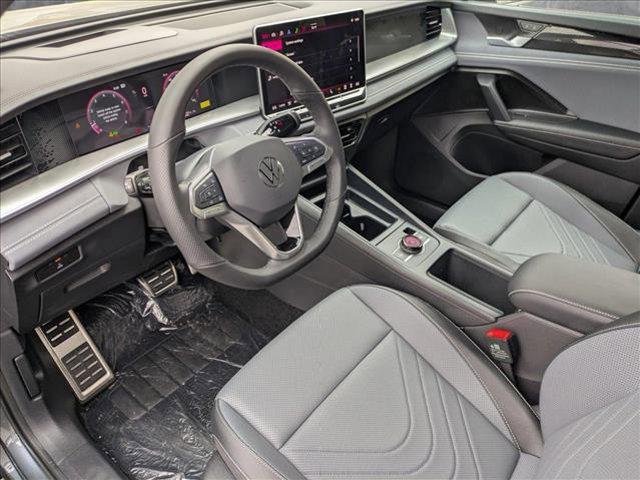 new 2025 Volkswagen Tiguan car, priced at $36,807