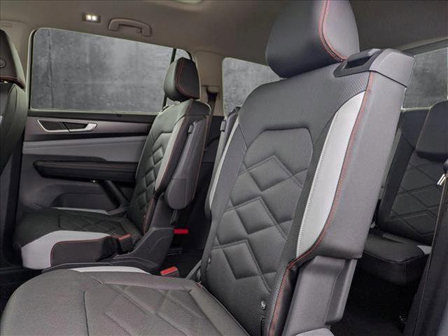 new 2025 Volkswagen Atlas car, priced at $46,333