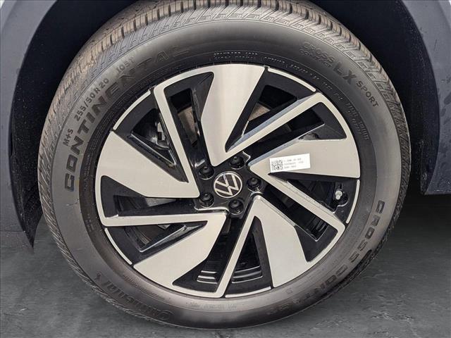 new 2025 Volkswagen Atlas car, priced at $41,137