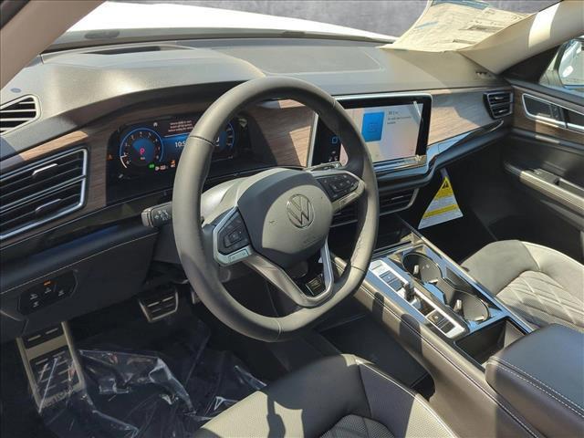 new 2025 Volkswagen Atlas car, priced at $51,092