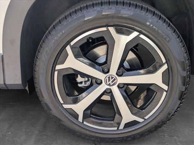 new 2025 Volkswagen Tiguan car, priced at $32,264