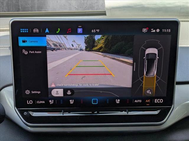 new 2025 Volkswagen ID.4 car, priced at $45,571