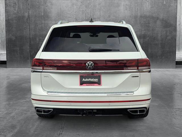 new 2025 Volkswagen Atlas car, priced at $52,690