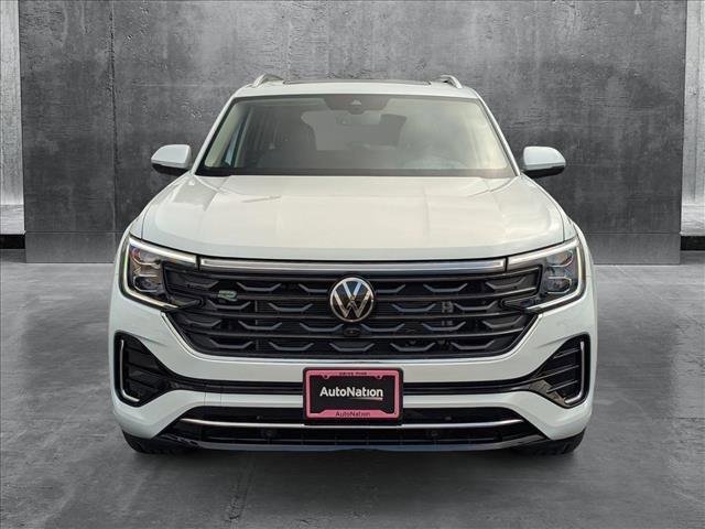 new 2025 Volkswagen Atlas car, priced at $52,690