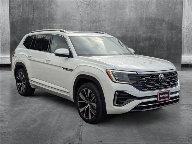 new 2025 Volkswagen Atlas car, priced at $52,690