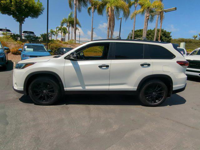 used 2019 Toyota Highlander car, priced at $25,480