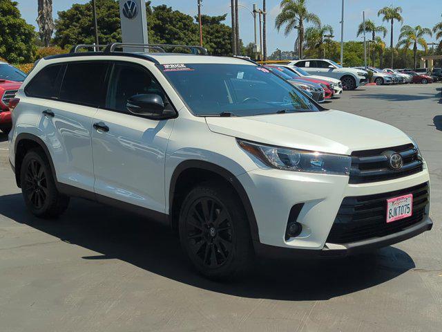 used 2019 Toyota Highlander car, priced at $25,480