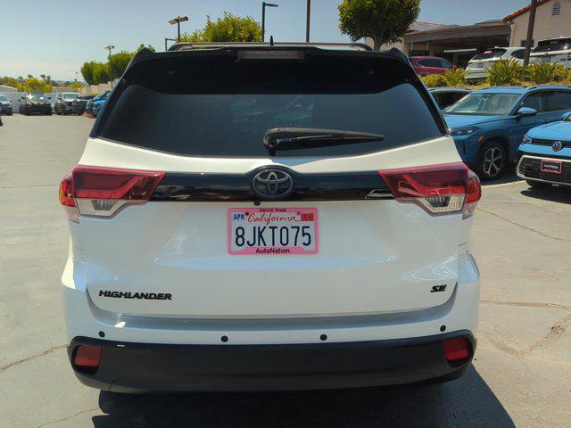 used 2019 Toyota Highlander car, priced at $25,480