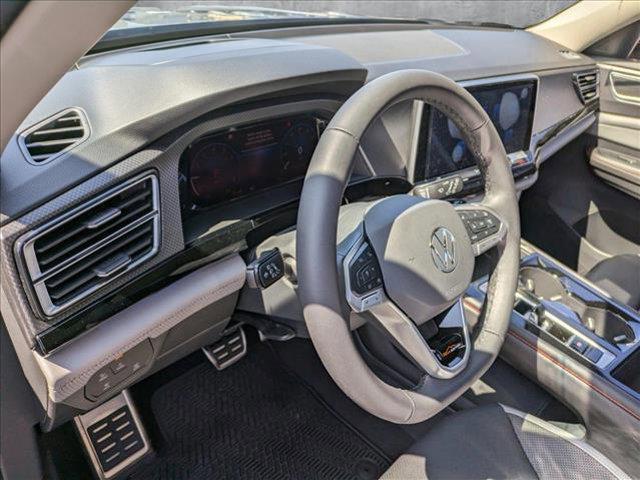 new 2024 Volkswagen Atlas car, priced at $46,670