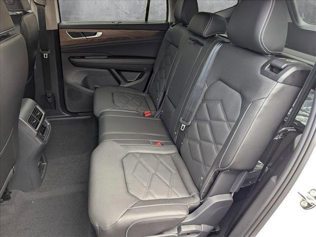 new 2025 Volkswagen Atlas car, priced at $41,539