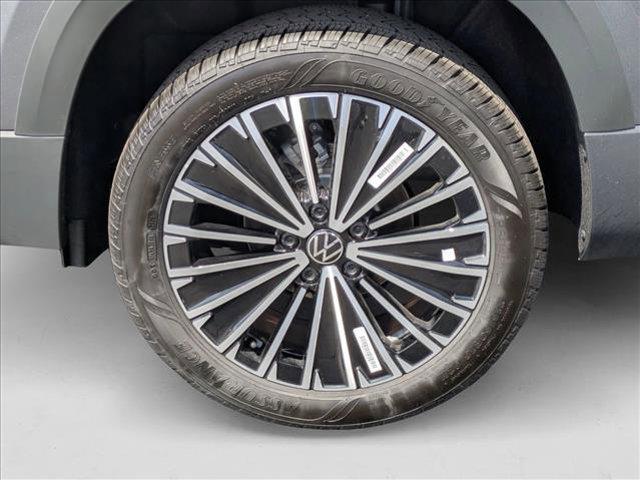 new 2025 Volkswagen Taos car, priced at $27,362