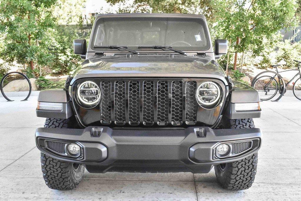 used 2022 Jeep Gladiator car, priced at $34,995