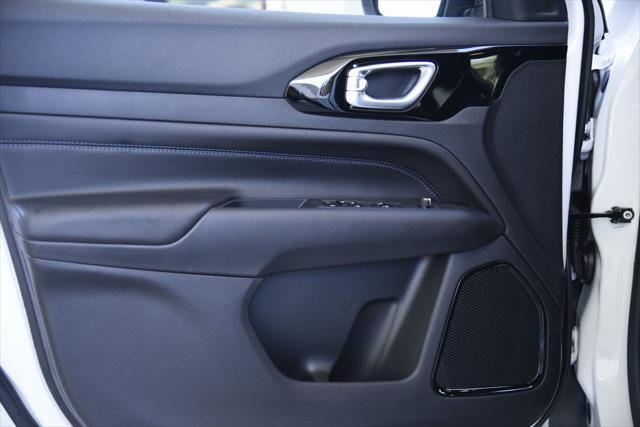 new 2025 Jeep Compass car, priced at $28,260