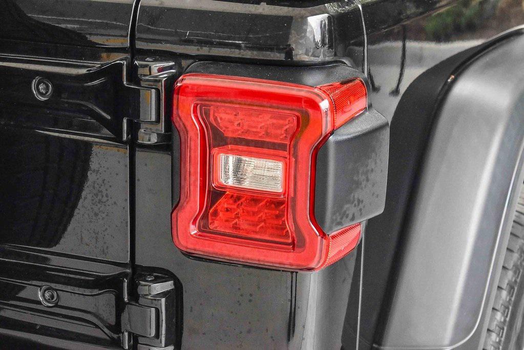 used 2021 Jeep Wrangler Unlimited car, priced at $33,995