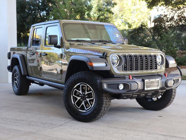 new 2025 Jeep Gladiator car, priced at $57,530