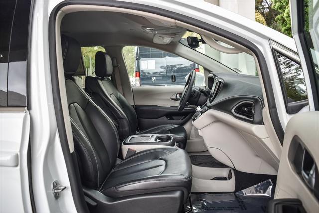 used 2022 Chrysler Pacifica Hybrid car, priced at $29,995