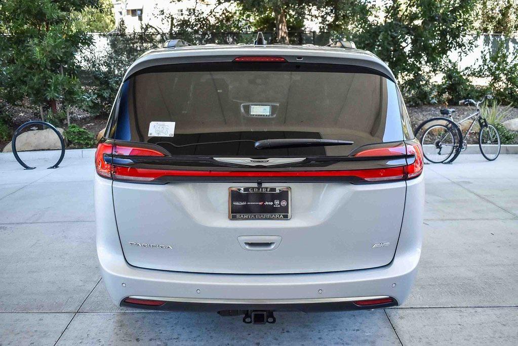 new 2026 Chrysler Pacifica car, priced at $59,385