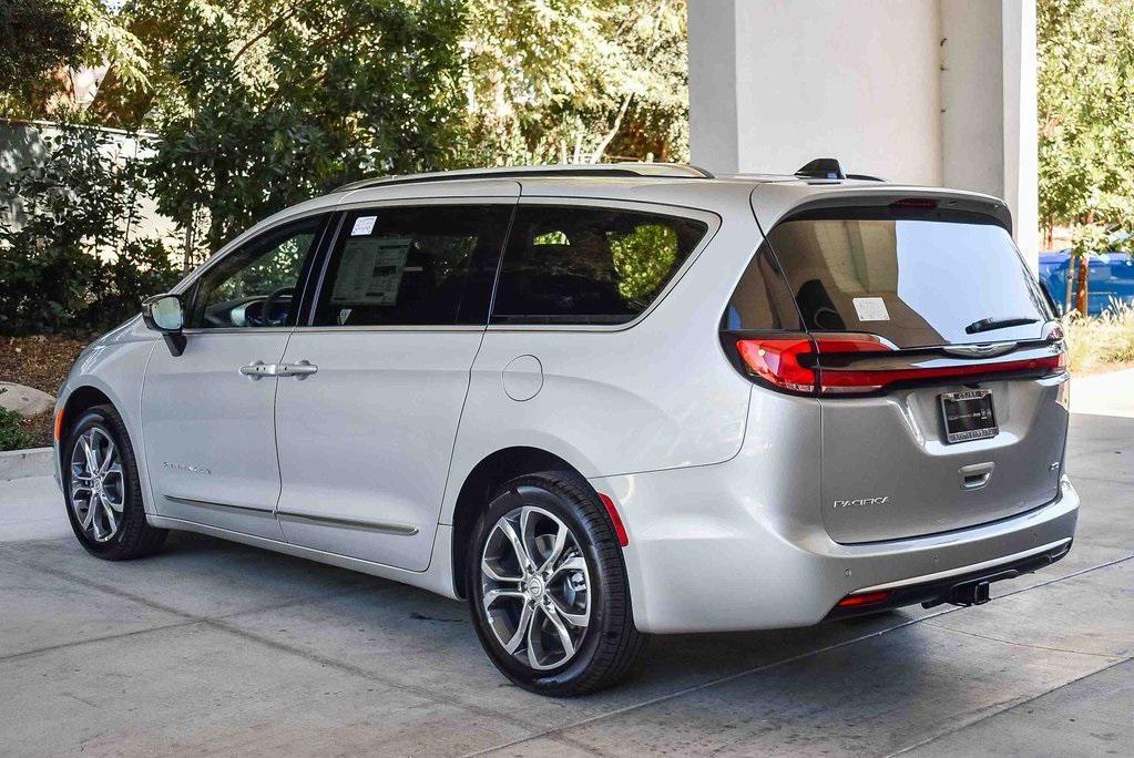 new 2026 Chrysler Pacifica car, priced at $59,385