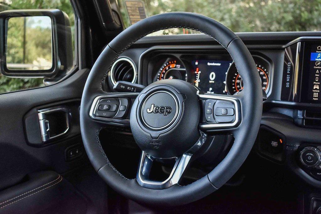 new 2025 Jeep Wrangler car, priced at $55,450