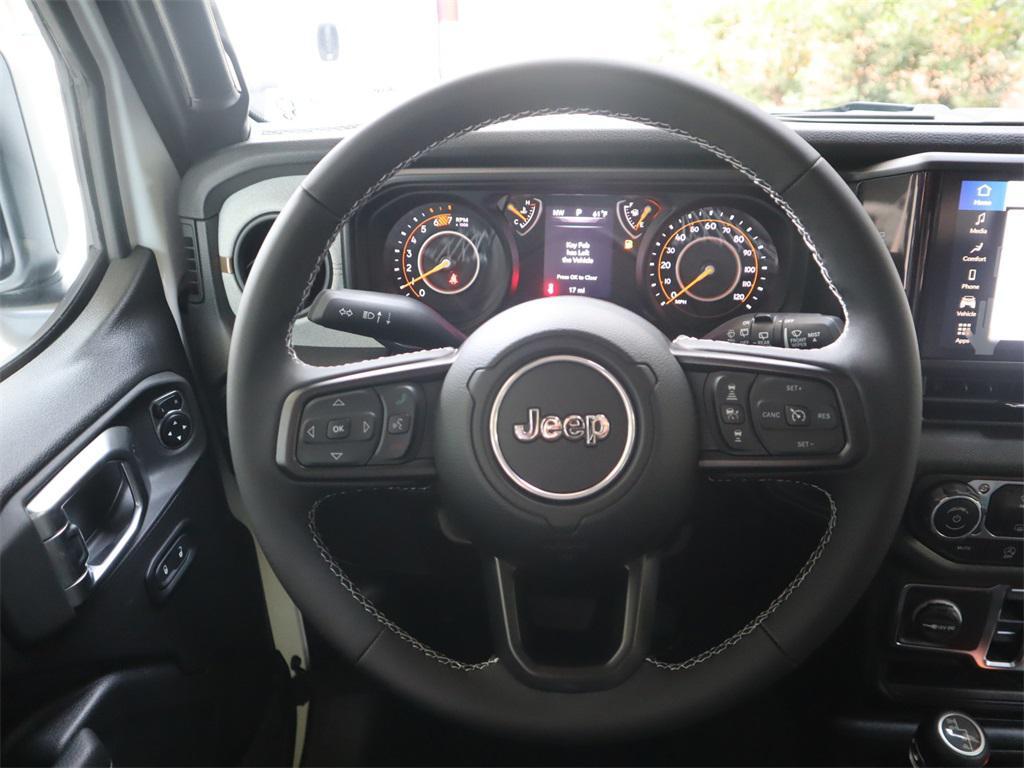 new 2025 Jeep Wrangler car, priced at $40,005