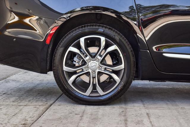 new 2025 Chrysler Pacifica car, priced at $55,324