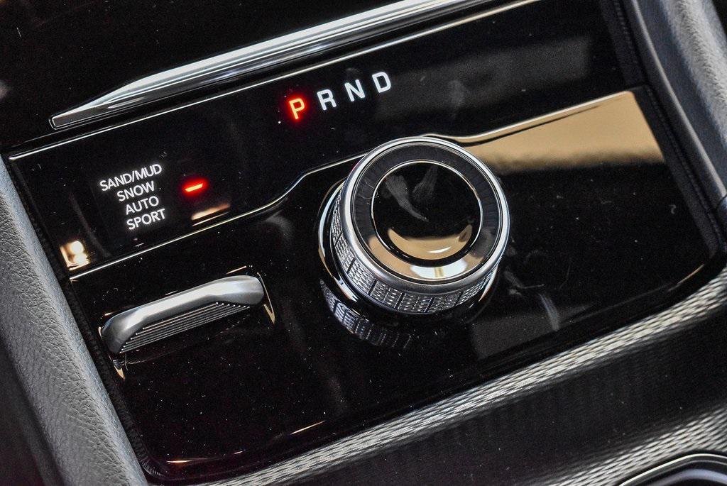 new 2025 Jeep Grand Cherokee car, priced at $49,680