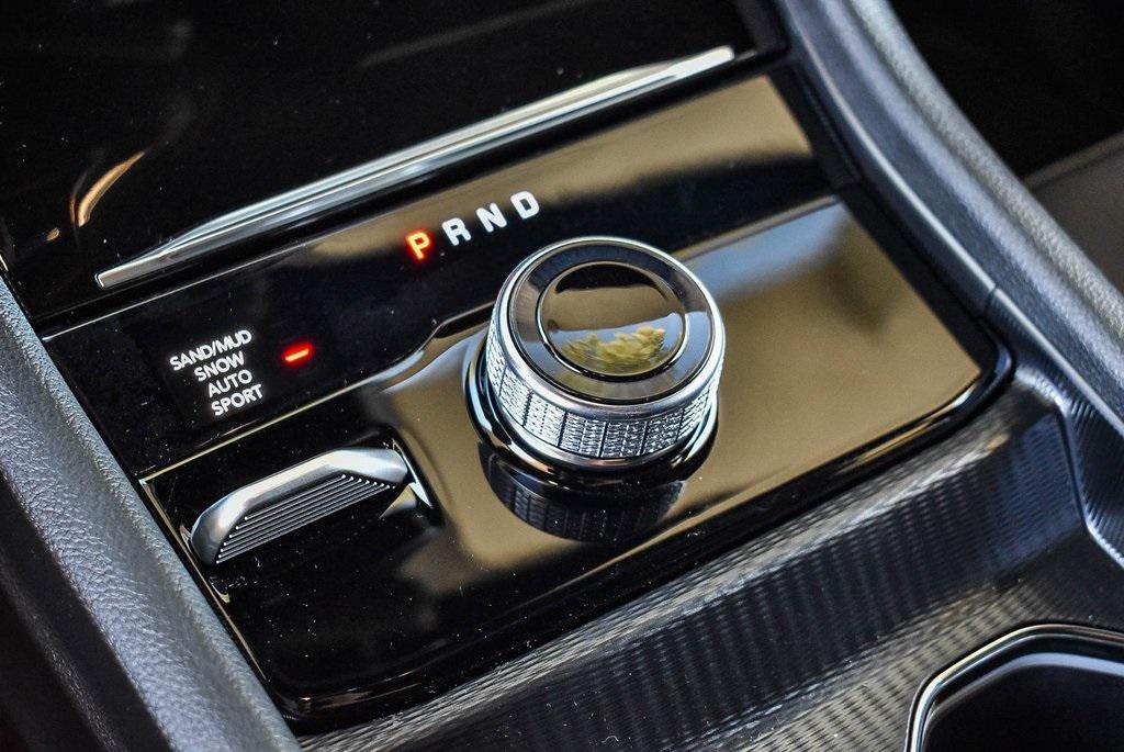 new 2025 Jeep Grand Cherokee car, priced at $46,760