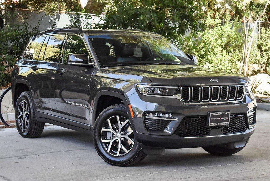 new 2025 Jeep Grand Cherokee car, priced at $46,760