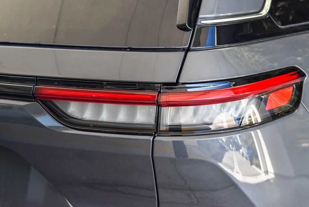 new 2025 Jeep Grand Cherokee car, priced at $46,760