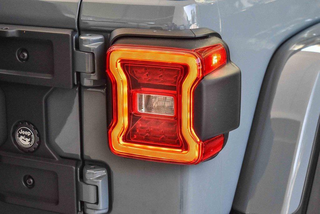 new 2025 Jeep Wrangler car, priced at $74,990